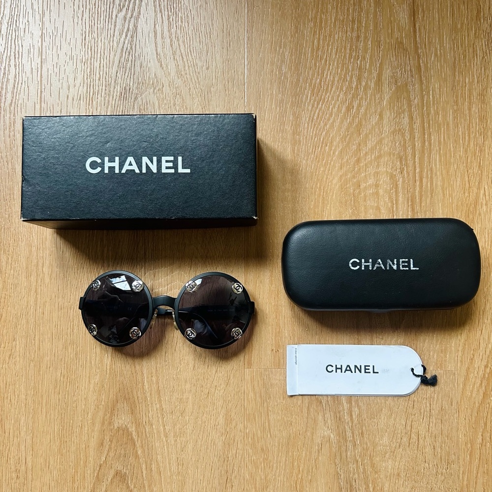 Chanel Round Sunglasses Eyewear Black Small Good 08841 90405 130963